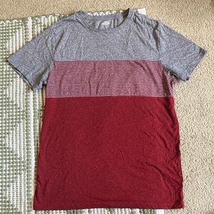 Old Navy Gray and Red Colorblock Tee